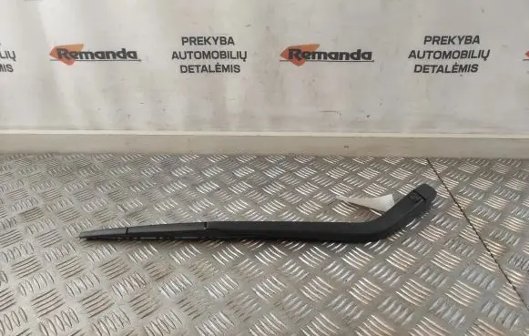 Toyota Prius (XW50) Rear wiper blade arm 08871