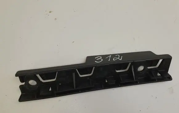 BMW 5 E60 E61 Front bumper mounting bracket 7066228