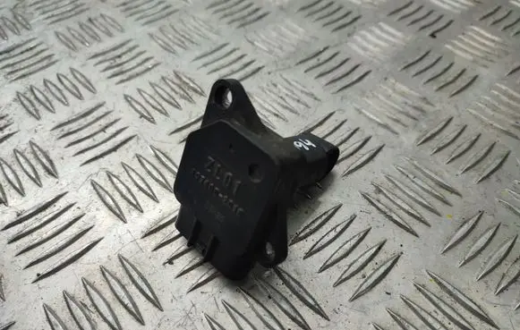 Mazda 2 Mass air flow meter 1974002010