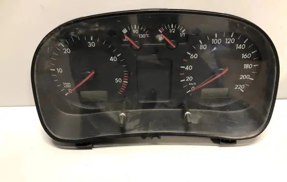 Volkswagen Golf IV Speedometer (instrument cluster) 1J0920805E 0263625002 17643797