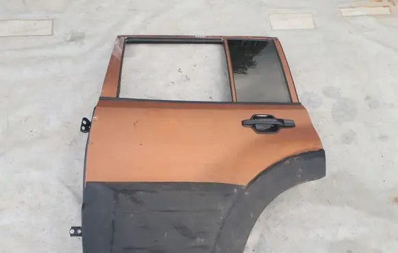 Mitsubishi Pajero Rear door 5730A729