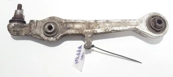 Volkswagen PASSAT B5 Front lower control arm/wishbone