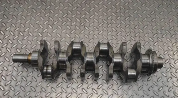Toyota Land Cruiser (BJ70) Crankshaft 3180808125