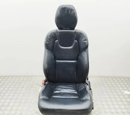 Volvo XC60 Front driver seat 32341692