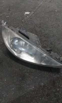Peugeot 206 Headlight/headlamp 9628666780 087276 89001770