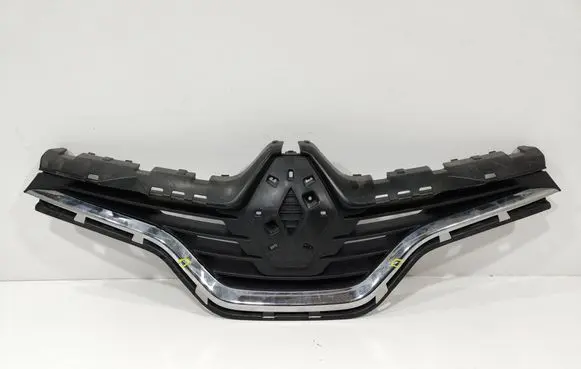 Renault Captur Front bumper upper radiator grill 623102335R