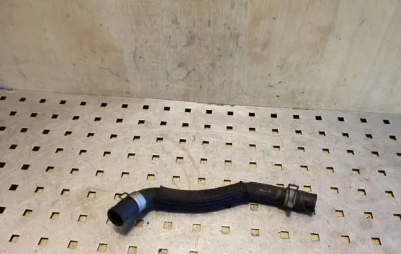 Subaru Outback Engine coolant pipe/hose
