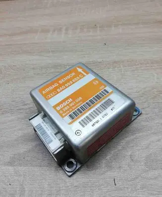 Audi A4 S4 B5 8D Airbag control unit/module 8A0959655C 0285001038
