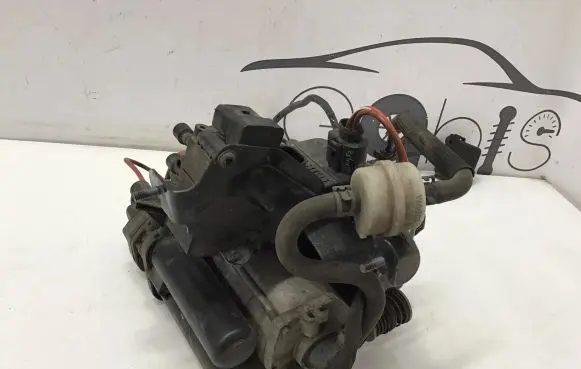 Volkswagen Touareg III Air suspension compressor/pump 4M0616005H