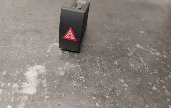 Skoda Superb B5 (3U) Hazard light switch 3U0953235H