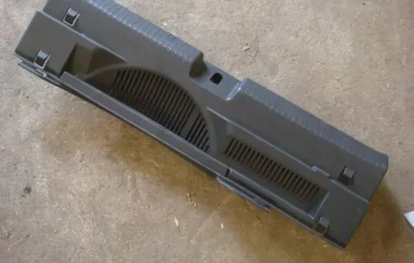 Volkswagen Polo VI Trunk/boot sill cover protection