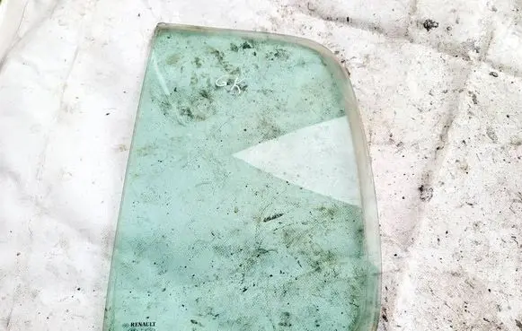 Renault Megane I Rear vent window glass AS2