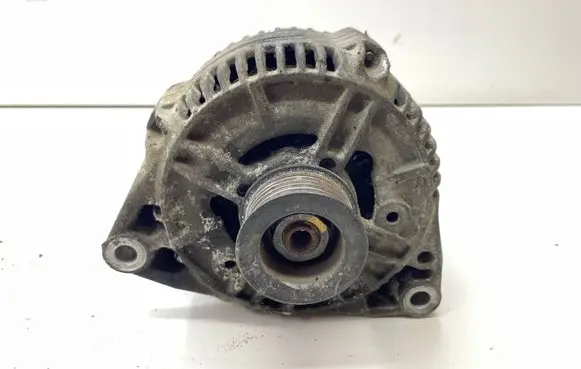 Opel Zafira A Generator/alternator 90506202 0123500008