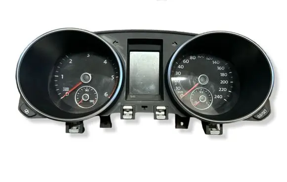 Volkswagen Golf VI Speedometer (instrument cluster) 5K0920870G