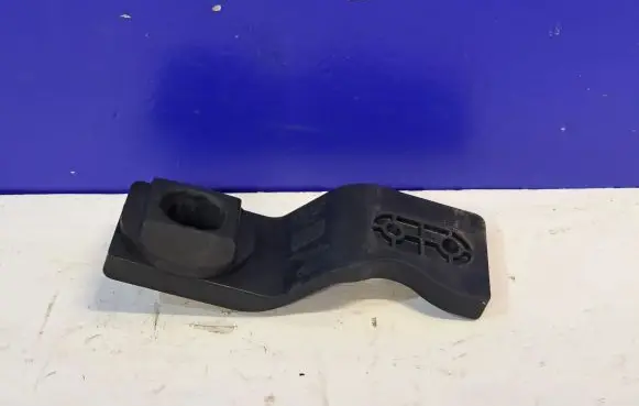 Jaguar XF X260 Radiator support slam panel bracket GX738K337AD GX738K337A