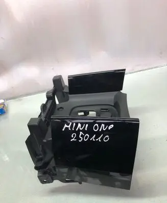 Mini One - Cooper F56 F55 Dashboard center trim panel 9267656