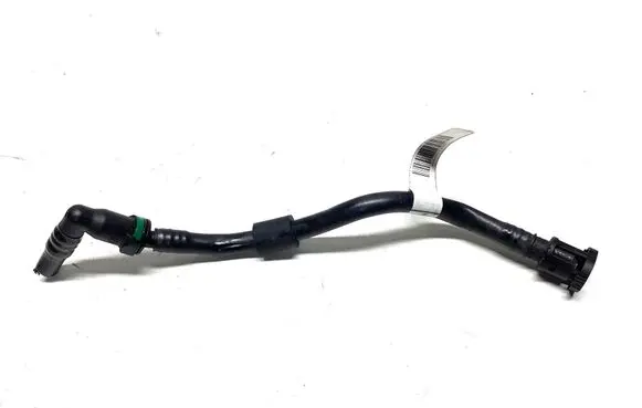 BMW 5 G30 G31 Vacuum line/pipe/hose 8605130