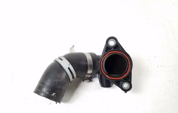 Renault Kadjar EGR valve line/pipe/hose 147138070R