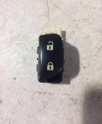 Saab 9-3 Ver2 Central locking switch button 12786136