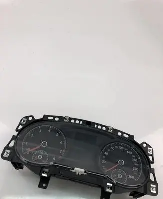 Volkswagen Golf VII Speedometer (instrument cluster) 5G0920860
