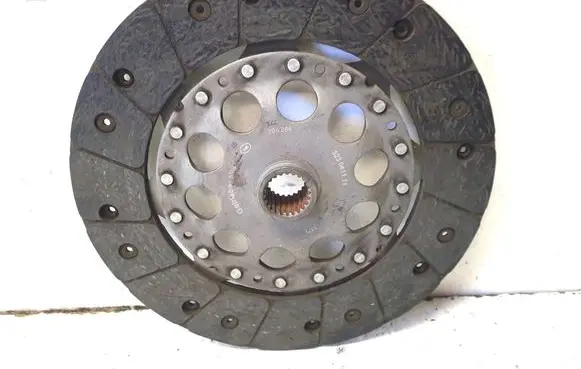 Audi A4 S4 B6 8E 8H Clutch pressure plate 323041111