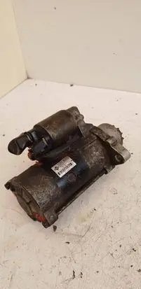 Nissan Almera Tino Starter motor M008T75371 23300WD000