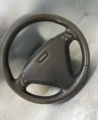 Volvo S60 Steering wheel