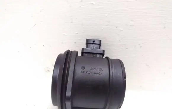 Volvo S80 Mass air flow meter 0281002972 30785472 8G9N12B579AA