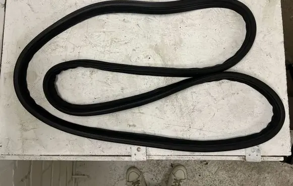 Ford Mustang V Trunk rubber seal (body) 