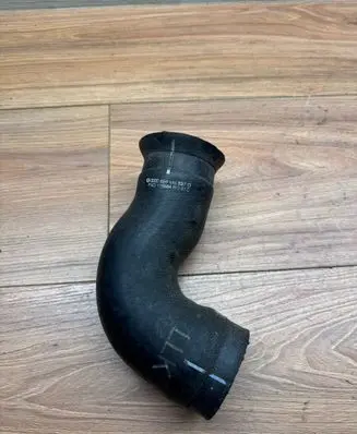 Audi A4 S4 B6 8E 8H Intercooler hose/pipe 8E0145837G 115684