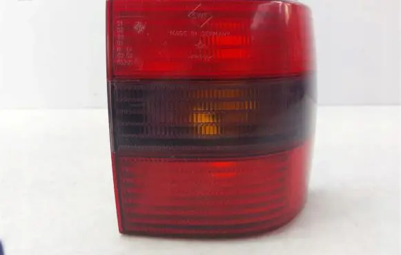 Volkswagen PASSAT B4 Rear/tail lights 3A9945112B