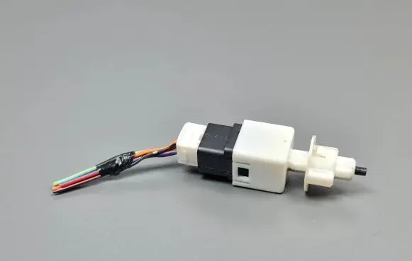Honda Accord Brake pedal sensor switch M28988