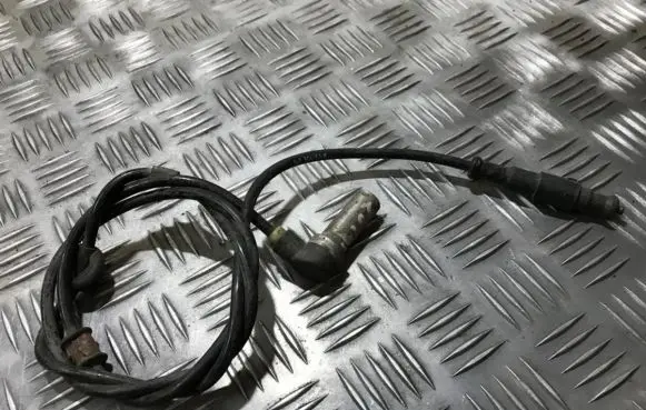 Audi A6 S6 C4 4A ABS rear brake sensor 4a0927807