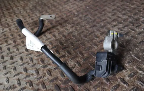 Skoda Yeti (5L) Negative earth cable (battery) 1K0915181L