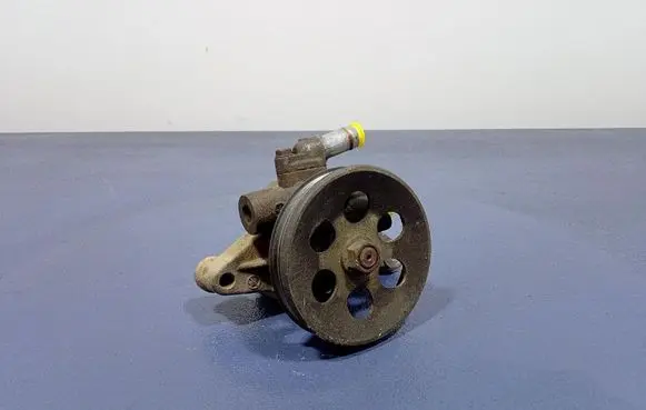 Honda HR-V Power steering pump 