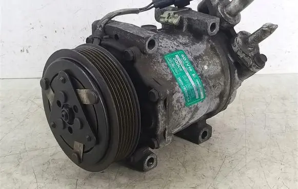 Mazda 3 I Air conditioning (A/C) compressor (pump) 3M5H-19D629-SA