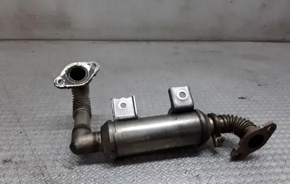 Ford Focus EGR valve cooler 4M5Q9F464BC