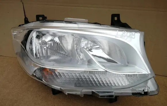 Mercedes-Benz Sprinter W907 W910 Headlight/headlamp A9109060100