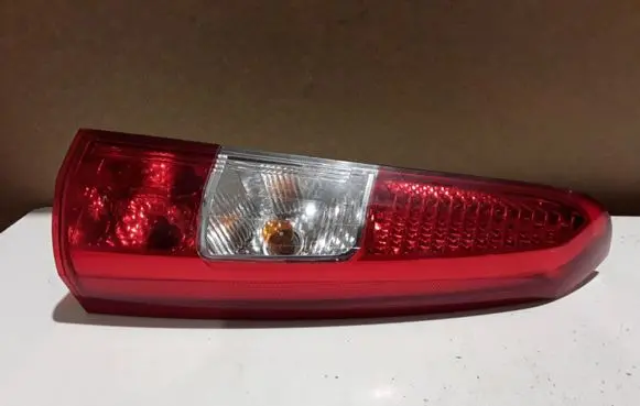 Volvo V70 Rear/tail lights 160986