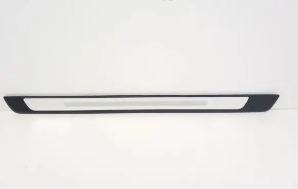 Audi e-tron Front sill trim cover 8W0853373G