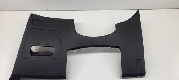 Dashboard lower bottom trim panel