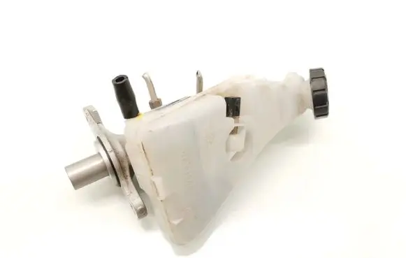 Renault Captur Master brake cylinder 460915817R