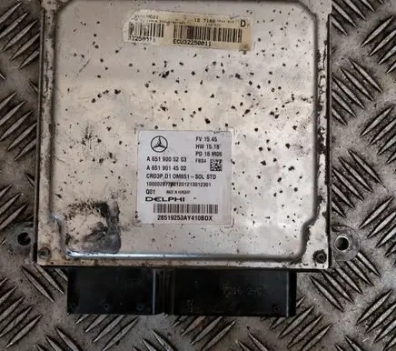 Mercedes-Benz C W205 Engine control unit/module A6519005203
