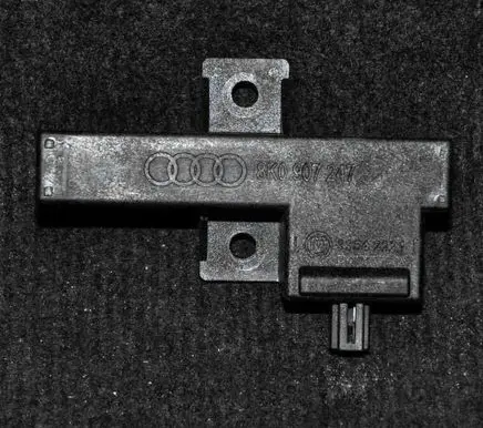 Audi A8 S8 D4 4H Keyless system antenna 8K0907247