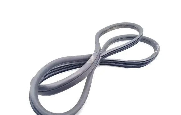 Mercedes-Benz ML AMG W166 Rear door rubber seal (on body) A1666970151