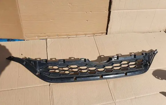 Honda CR-V Front bumper lower grill 71127T1VE010M1 71124T1VE010M1