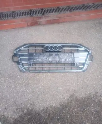 Audi A4 S4 B9 8W Front bumper upper radiator grill 8W0853651DF