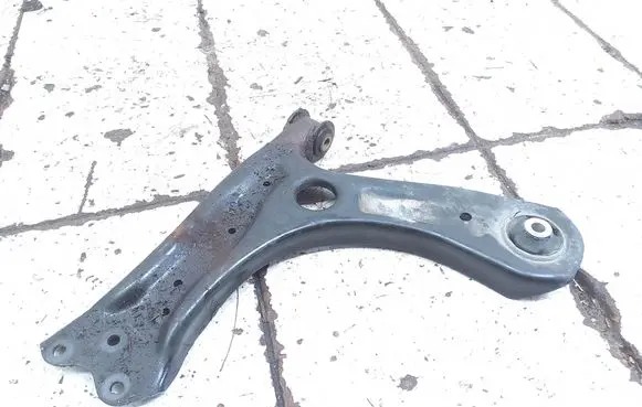 Audi A1 Front lower control arm/wishbone 6R0407151F