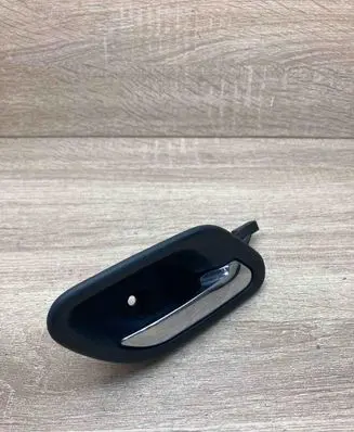 BMW 5 E39 Front door interior handle 8226050