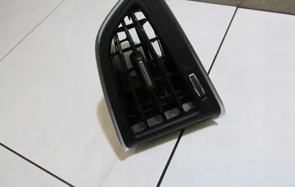 Ford B-MAX Cabin air duct channel AV11R018B09BD